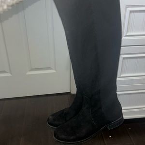 Knee high black boots (MOVING SALE! NEED EVERYTHING GONE!)